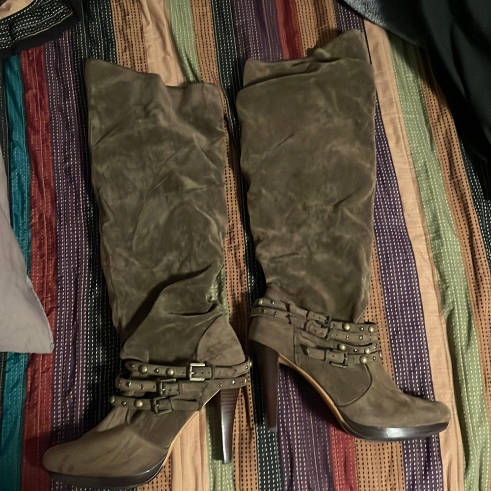 vintage Taupe women’s high heel fold over boots with studs